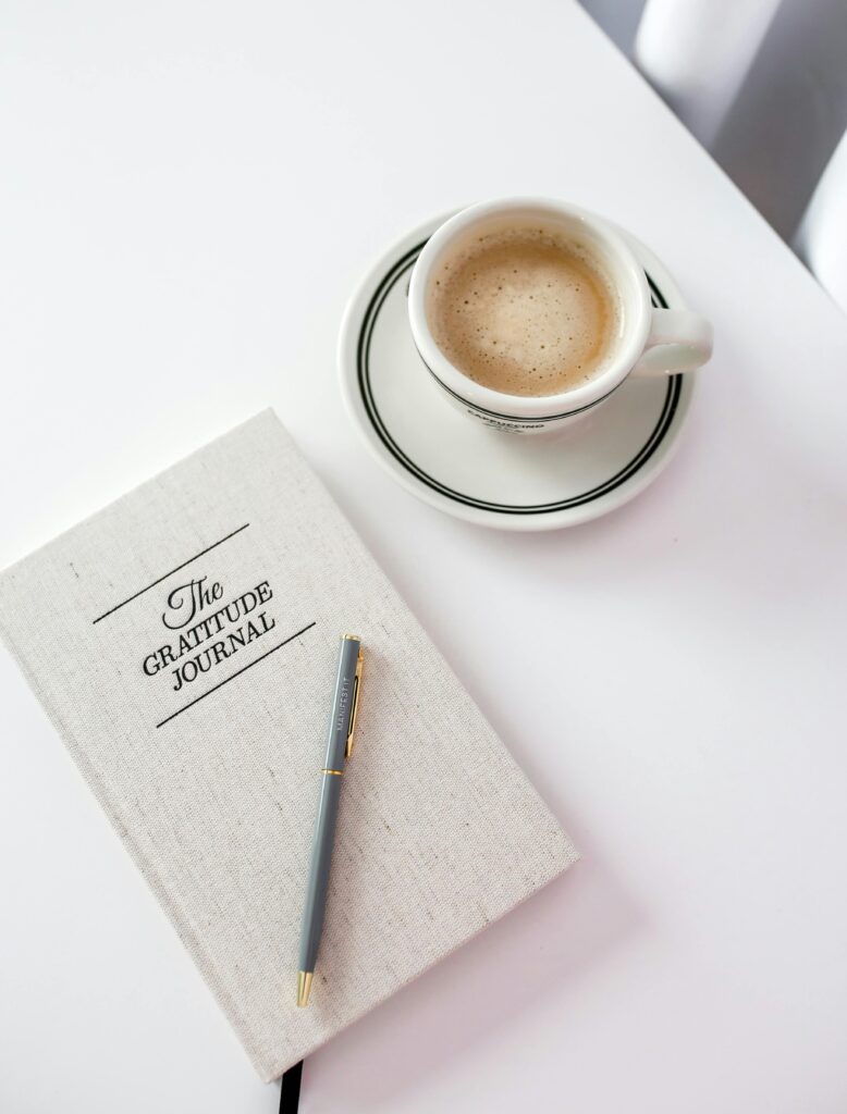 Gratitude: 10 Practical Guides Towards Positivity